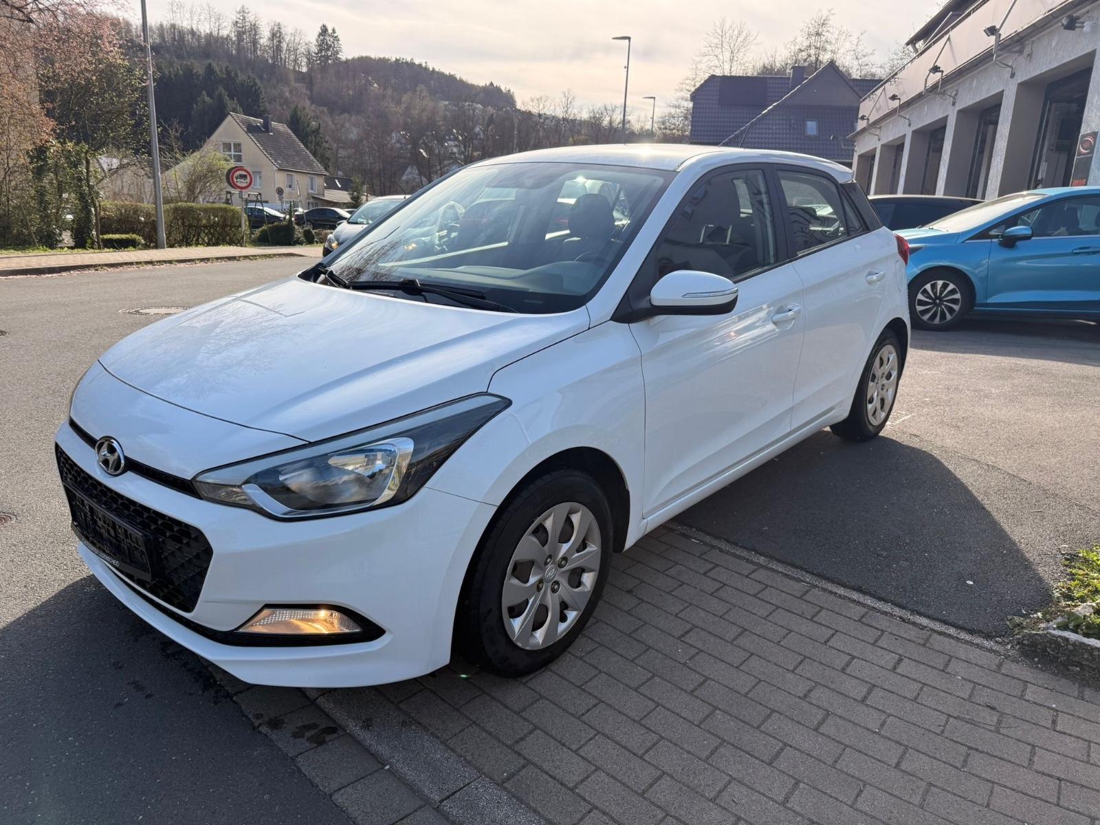 Hyundai i20 Classic Klima,2.Hand,Neu Tüv