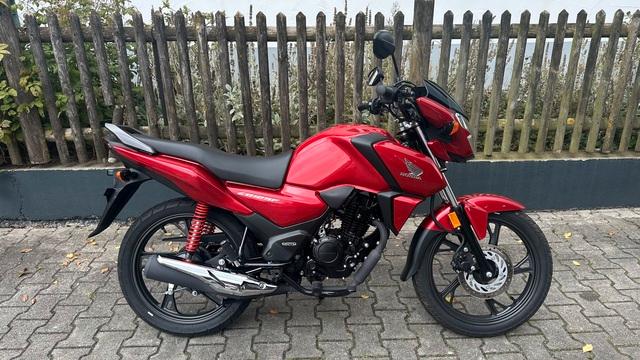 Honda CB 125 F 
