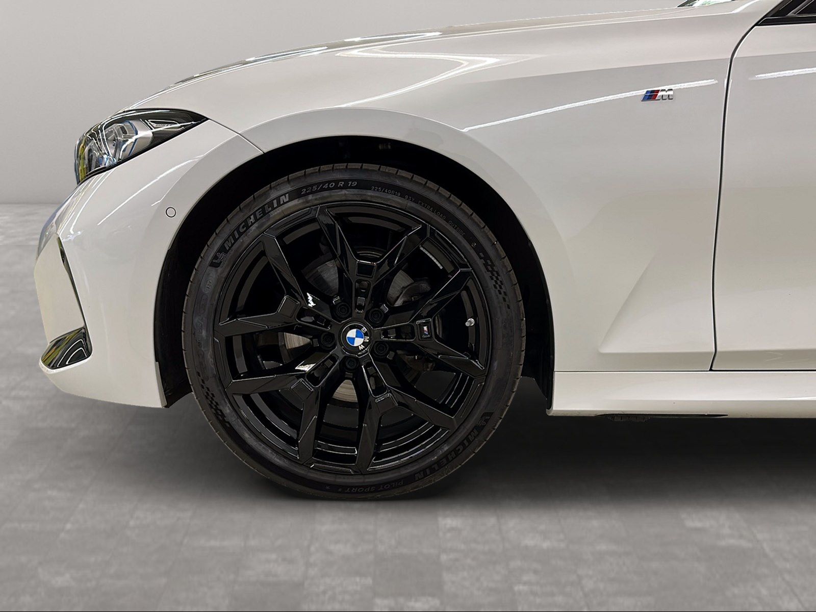 BMW 320 - Bild 11