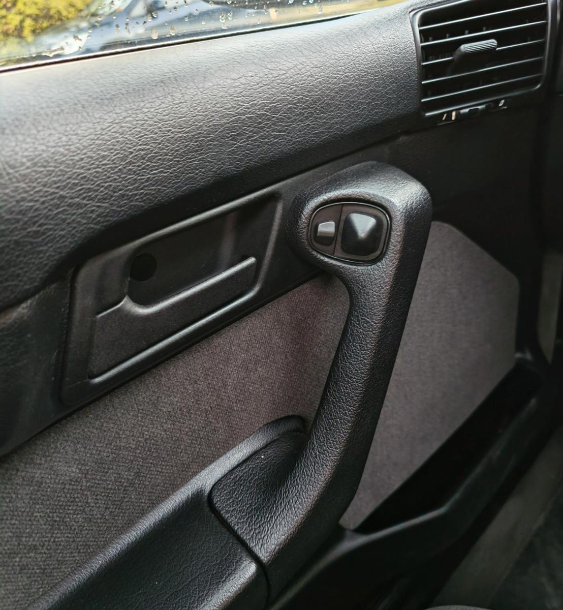 BMW 520I - E34 - 150 CV - BVM