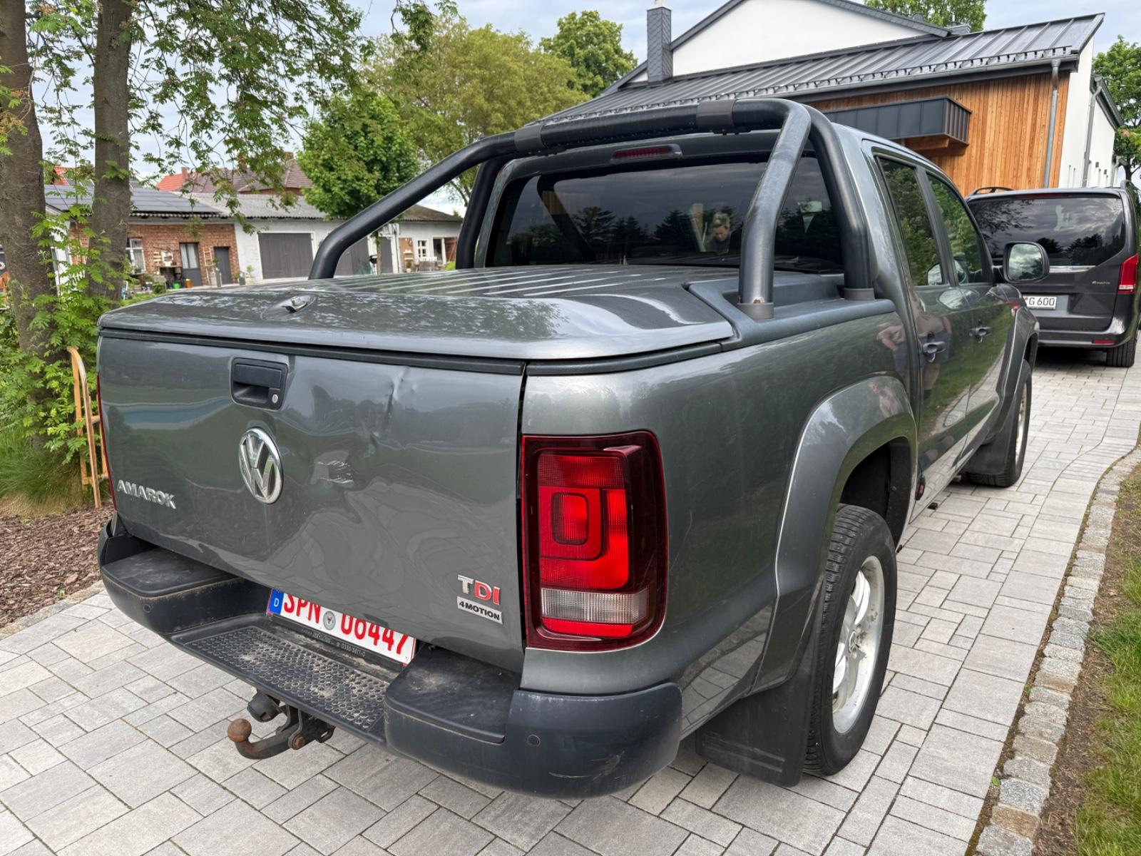Volkswagen Amarok Basis DoubleCab