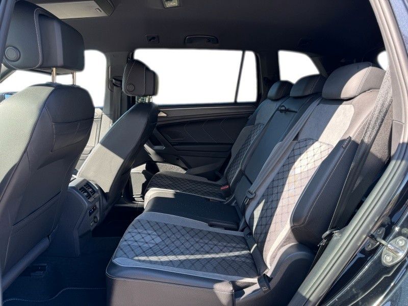 Volkswagen Tiguan Allspace R-Line 4Motion foto 19