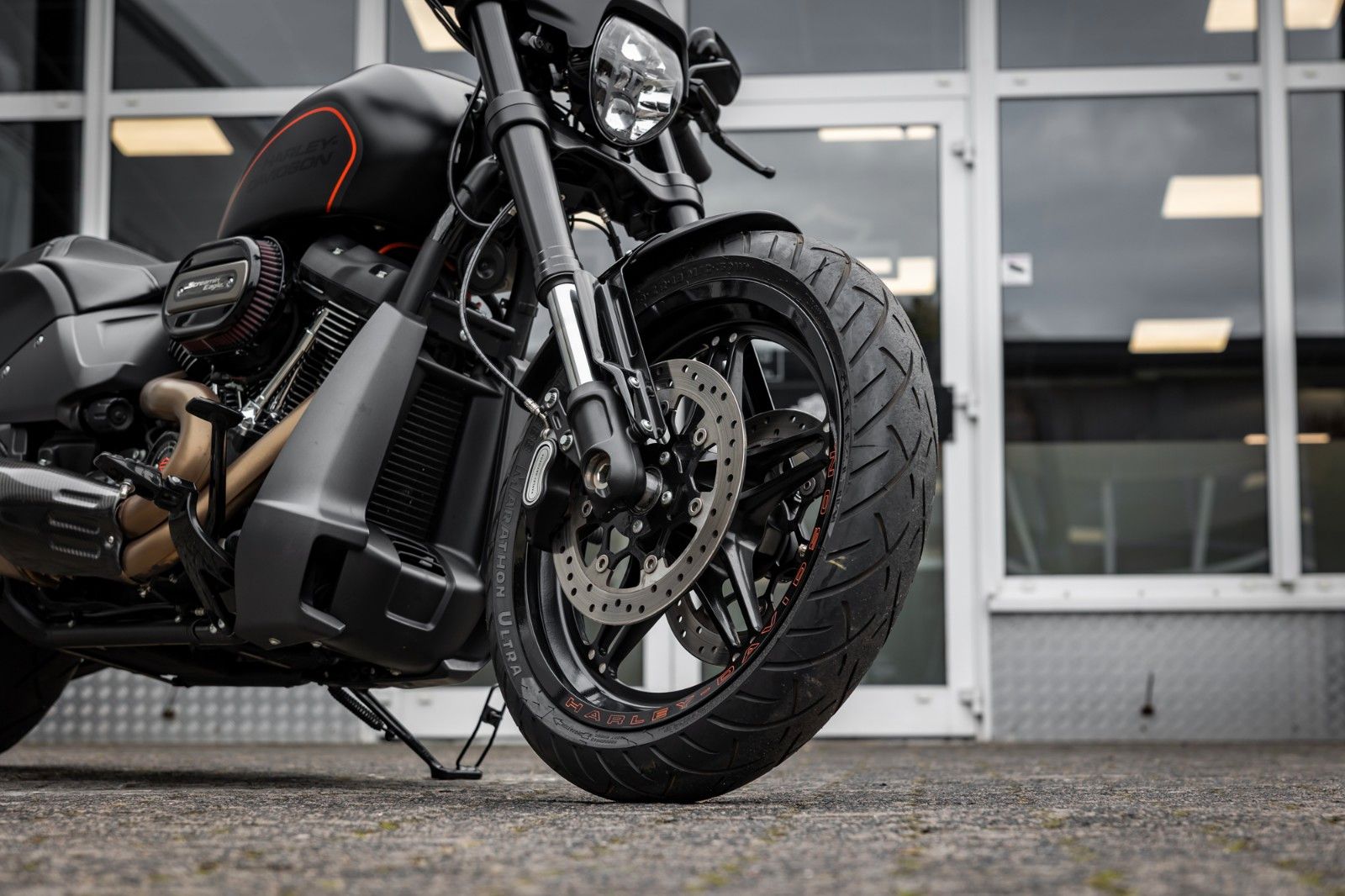 Fahrzeugabbildung Harley-Davidson FXDR 114 CUI - SCREAMIN' EAGLE