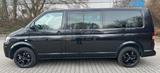 Volkswagen T5 Bus Caravelle Trendline lang / DSG / 8-Sitze - schwarze Volkswagen T5 Transporter
