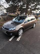 Volkswagen Golf 6 variant 1.4 Tsi TÜV 07/27 - Volkswagen Golf aus 2011 mit Benzin-Antrieb: Kombi, 1.4