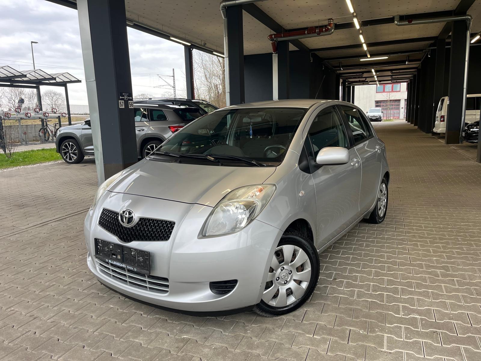 Toyota Yaris Basis (87.000KM) (TOP GEPFLEGT)