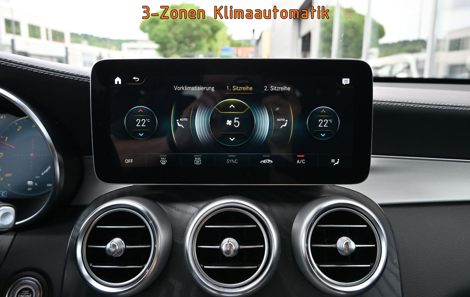 Fahrzeugabbildung Mercedes-Benz GLC 300 de 4MAT. AMG LINE °ACC°HEAD-UP°MEMORY°