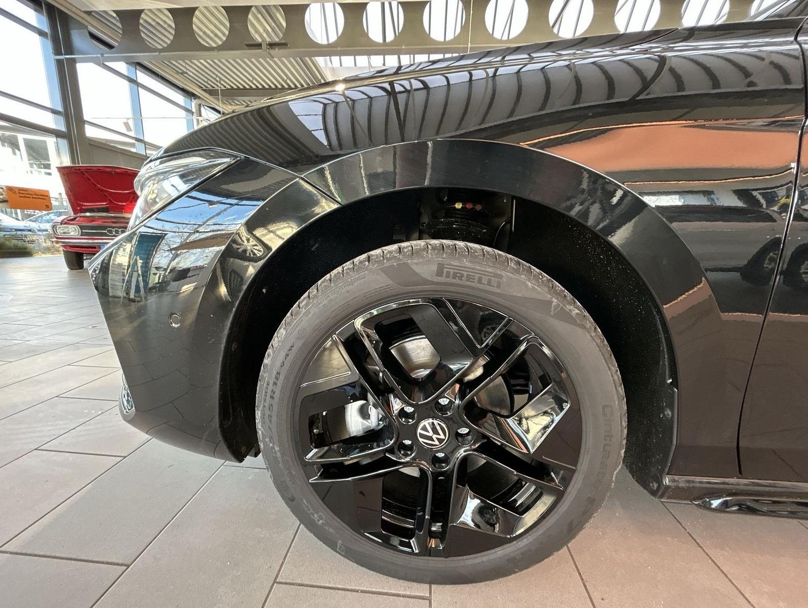 Volkswagen Passat 2.0 TDI DSG R-Line BlackStyle Winterräder