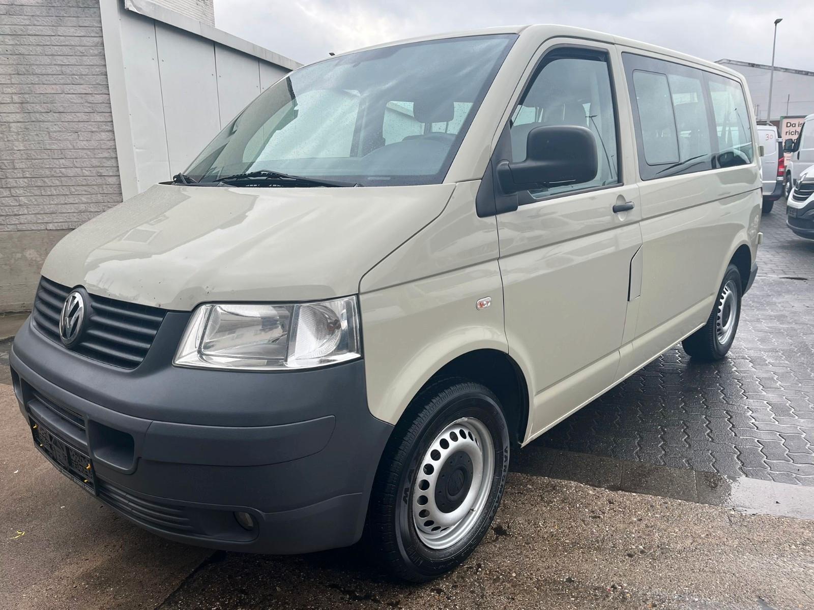 Volkswagen T5*TRANSPORTER*KOMBI*4MOTION*AHK*ALLRAD*8-Sitze