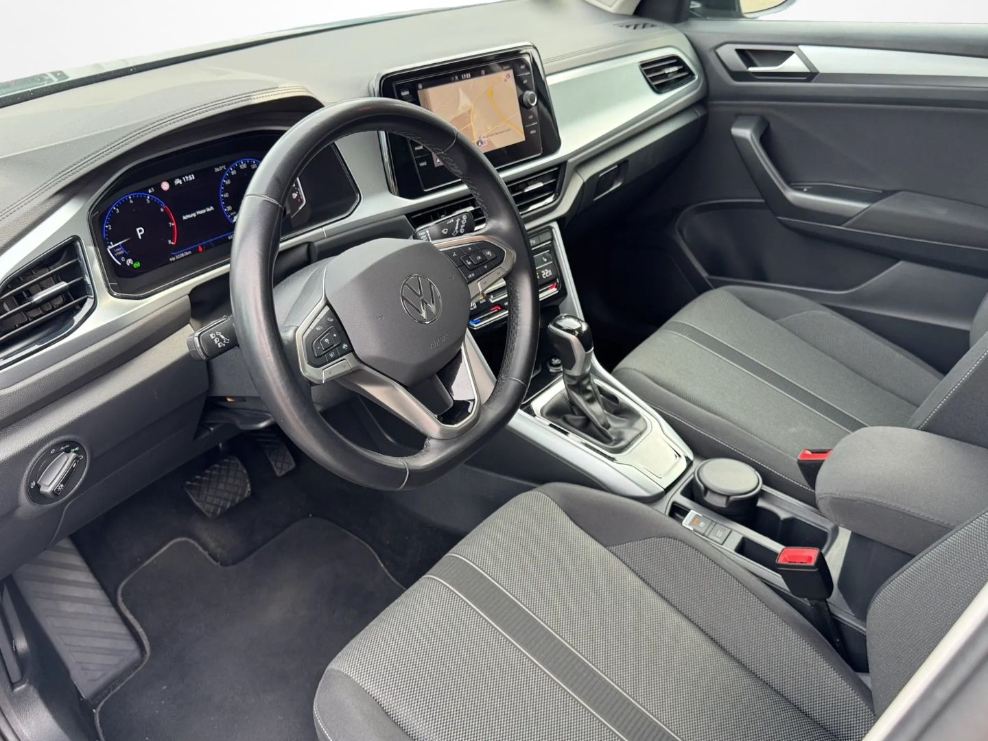 T-Roc 1.5 TSI DSG *NAVI*KEYLESS*KAMERA*