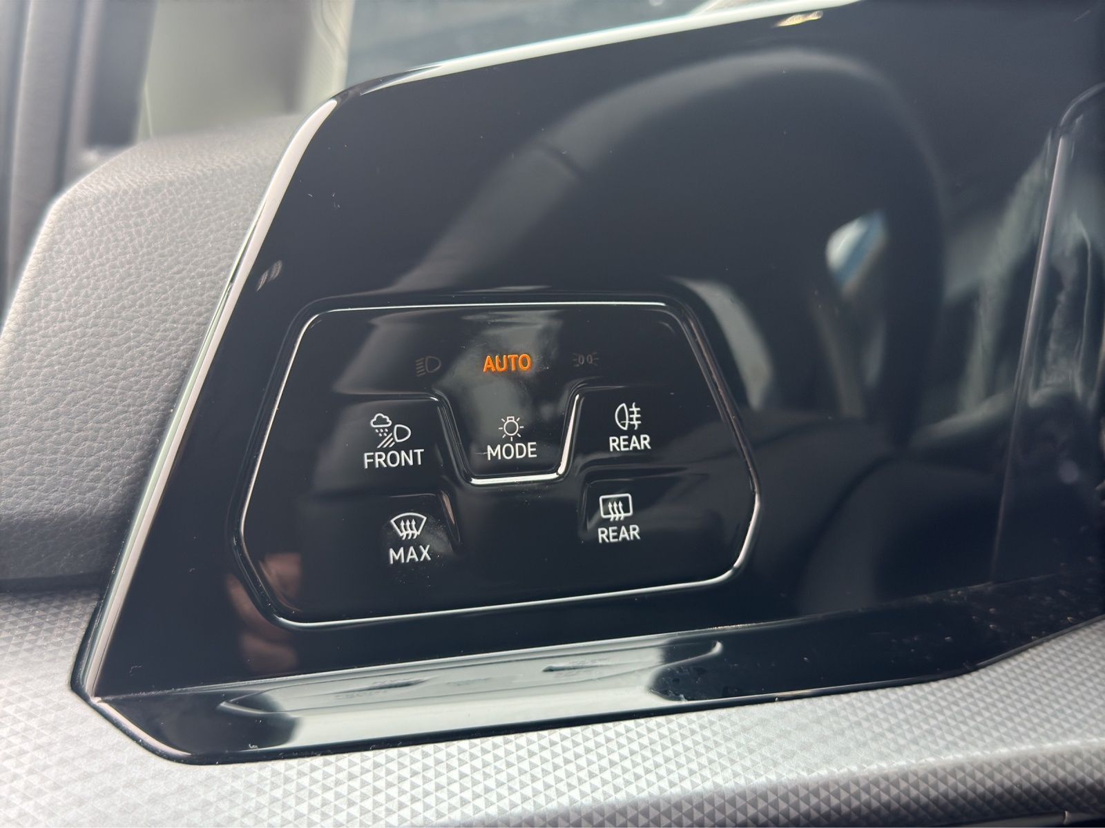 Volkswagen Golf - Bild 17