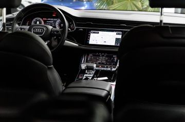 Audi Q7 - 12
