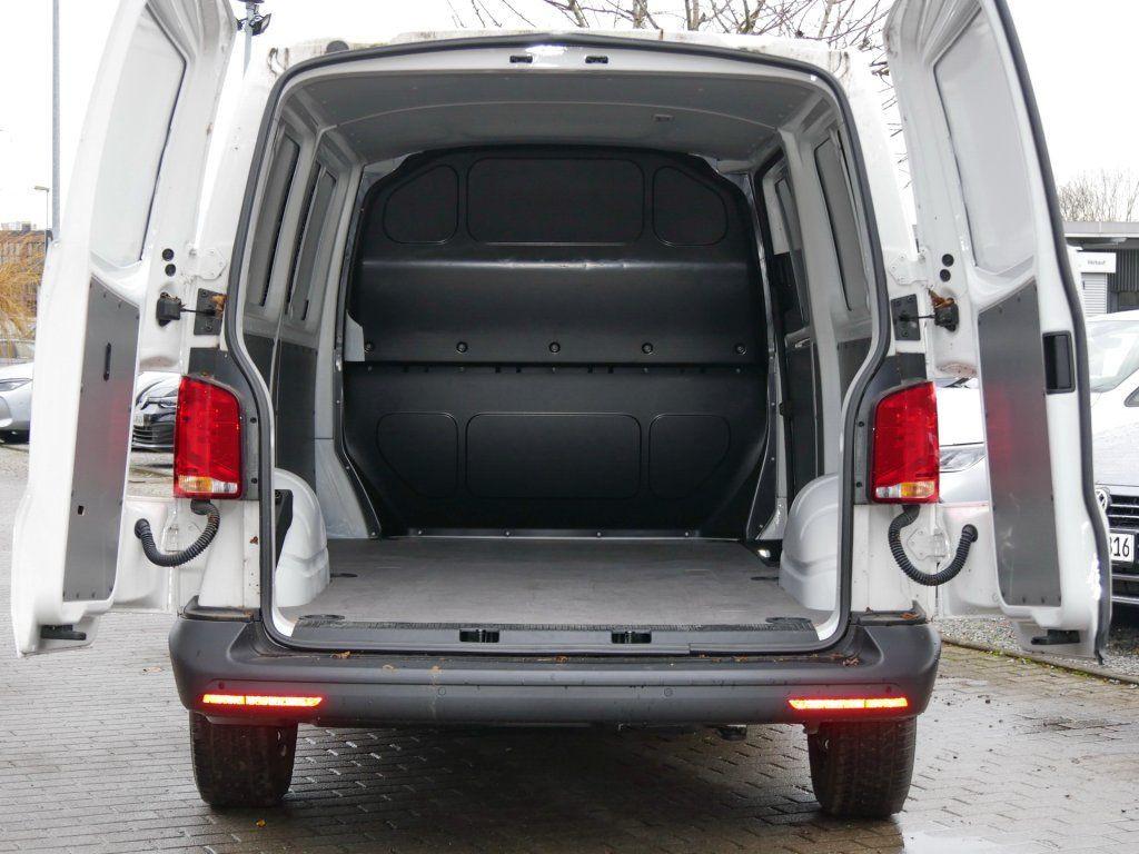Volkswagen T6.1 Kasten langer Radstand 2.0 TDI Klima Park P
