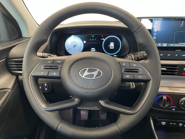 Fahrzeugabbildung Hyundai i20 Trend VerkehrszeichenERK Kamera Navi DAB