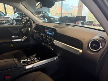 Mercedes GLB 220 - 6