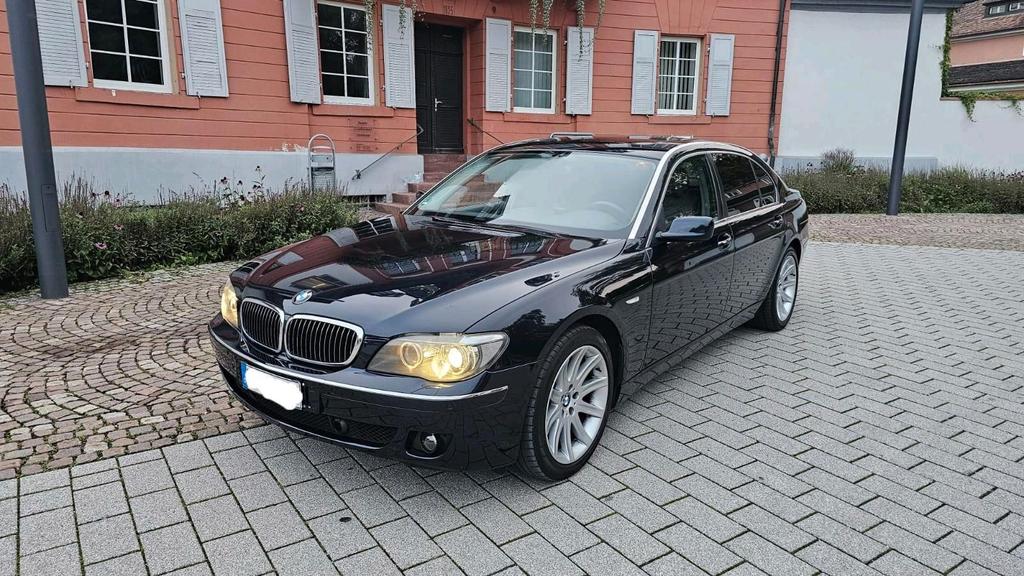 BMW 730