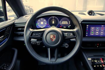 Porsche Macan 4*21"MacanDesign,AHK,ACC,Pano,Lederpaket*