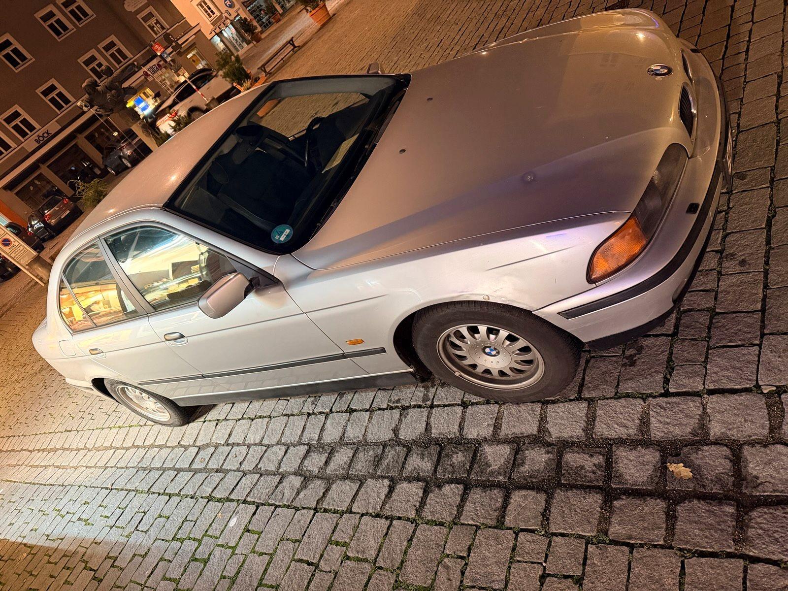 BMW 520