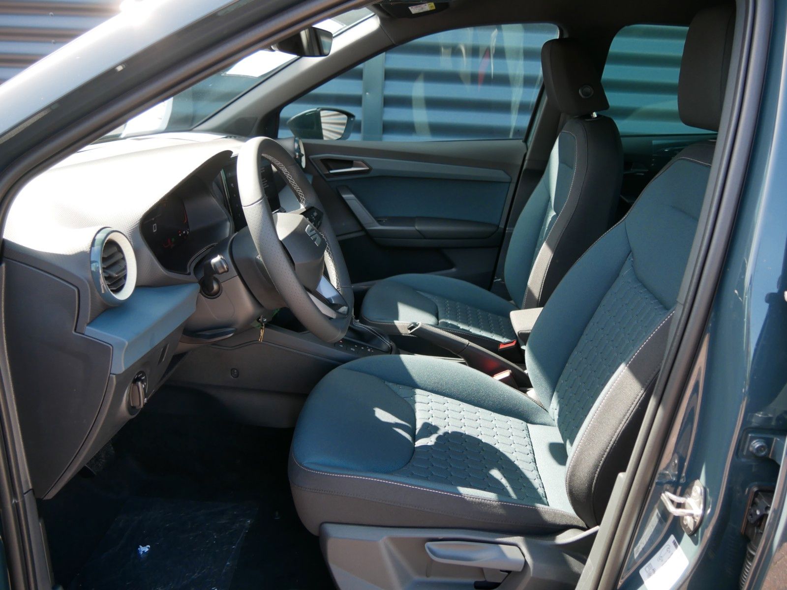 Seat Arona - Bild 13