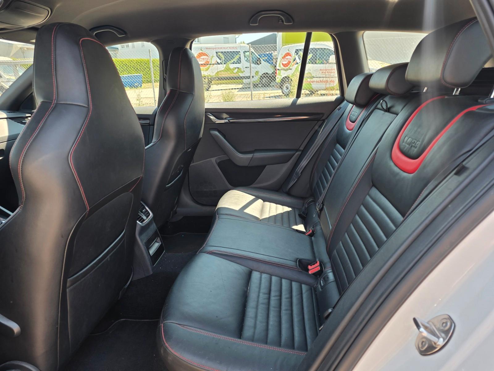SKODA OCTAVIA COMBI RS 220CH DSG