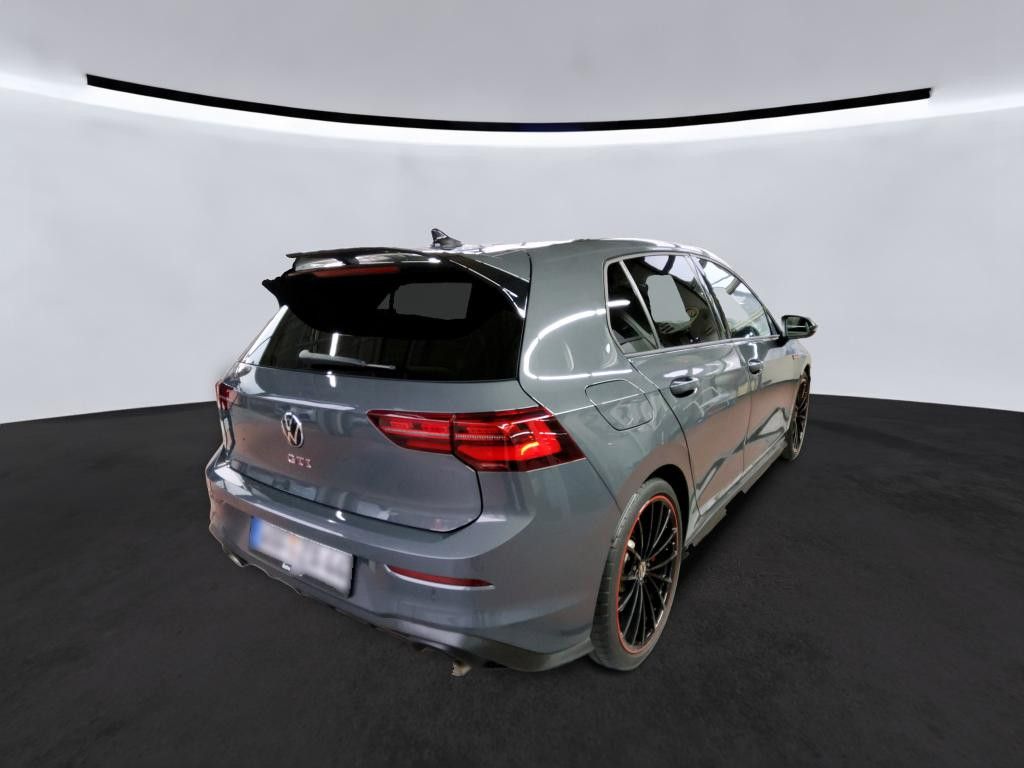 Volkswagen Golf VIII 2.0 TSI GTI Clubsport PANO Akrapovic foto 4