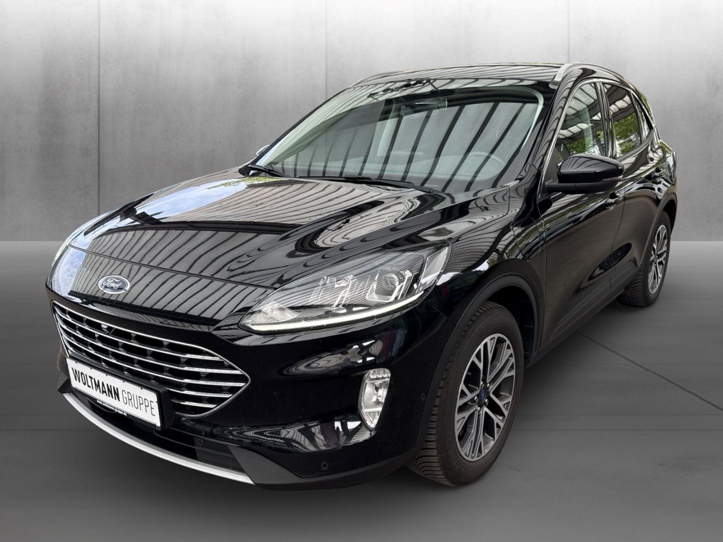 Fahrzeugabbildung Ford Kuga Plug-In Hybrid Titanium Hagelschaden AHK sc