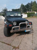 Jeep Wrangler SE 2.5 mit Soundsystem und neu lackiert - Jeep aus 1998
