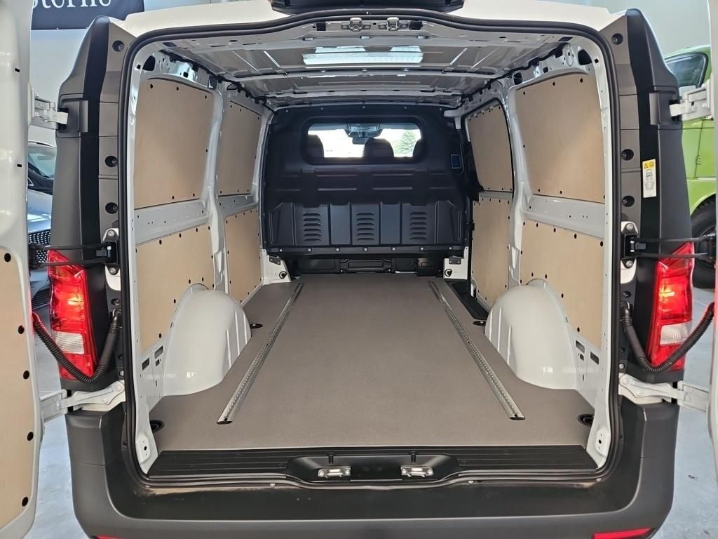 Fahrzeugabbildung Mercedes-Benz Vito 114 CDI Kasten Lang AHK KAM AUT SHZ BremsA