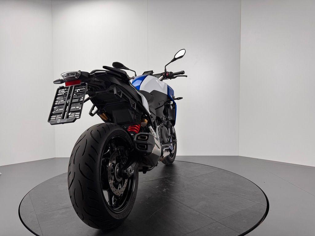 Fahrzeugabbildung BMW F900 R *VOLLAUSSTATTUNG *NEUWERTIG