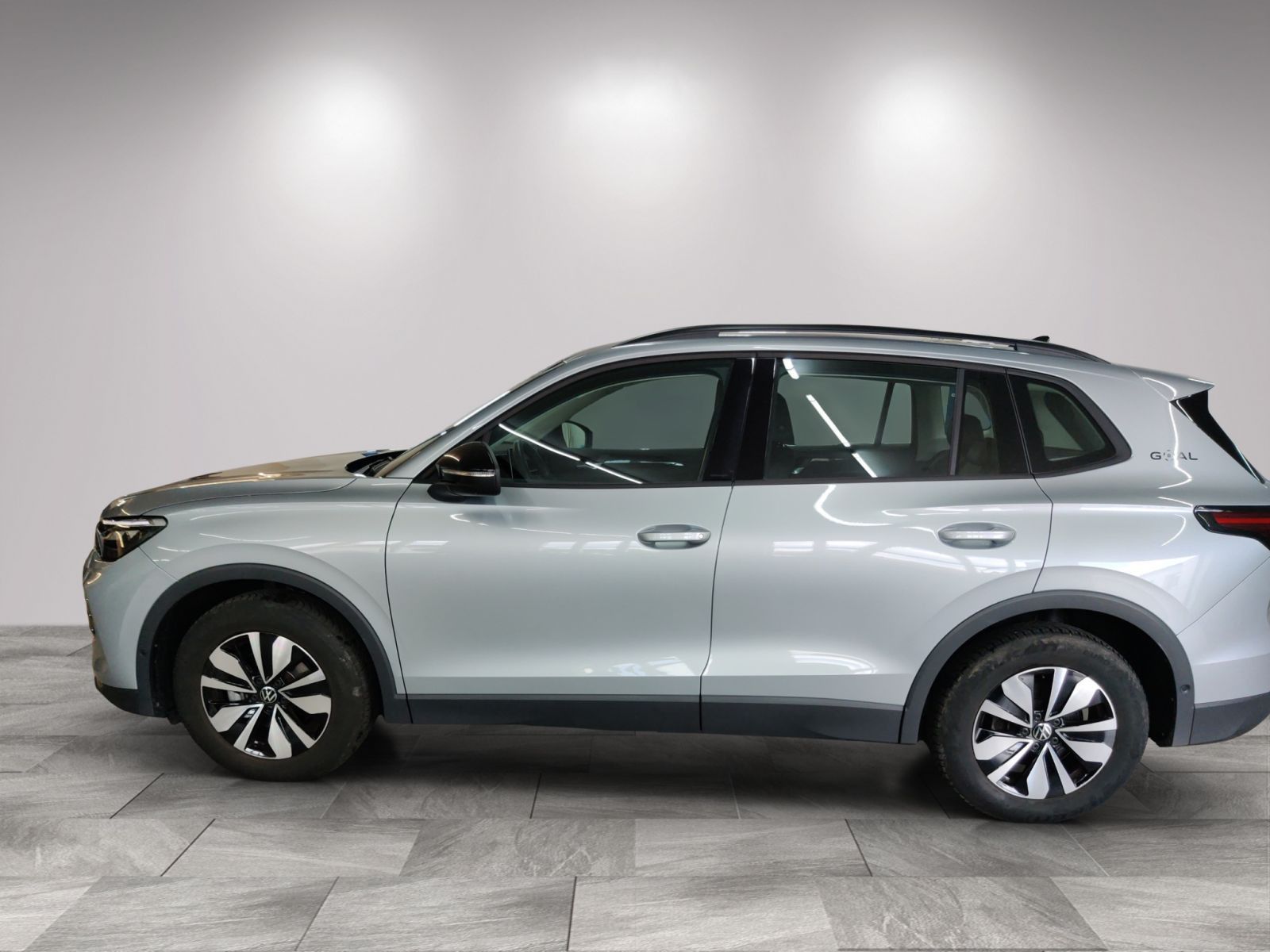 Volkswagen Tiguan Goal 1.5 eTSI AHK LED Standhzg 03.30Garan foto 4
