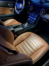 Mercedes-Benz SLC 180 ,AMG,Navi,Airscarf,LED,Aut,ILS,HK,Panor. - Mercedes-Benz SLC 180 mit Benzin-Antrieb: Automatik
