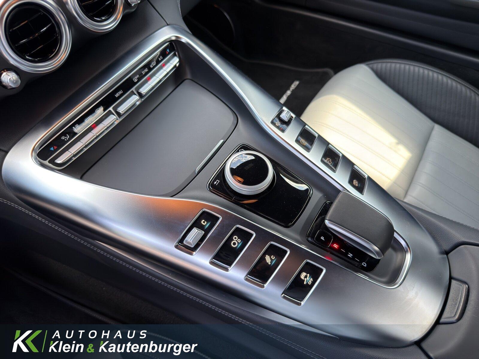 Mercedes-Benz AMG GT Coupe +ALL BLACK+PERFORMANCE ABGASANLAGE+