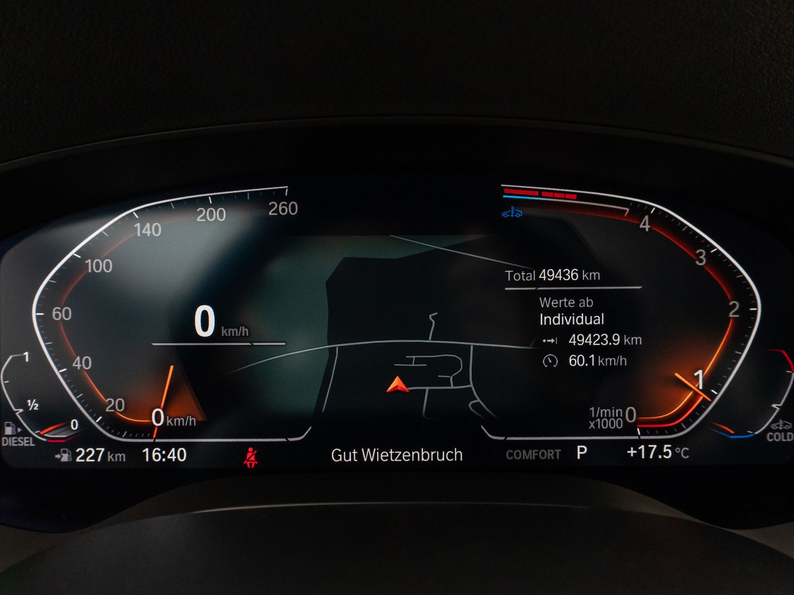 Fahrzeugabbildung BMW 520d Kamera DAB CockPitPro Alarm Sport Leder LED
