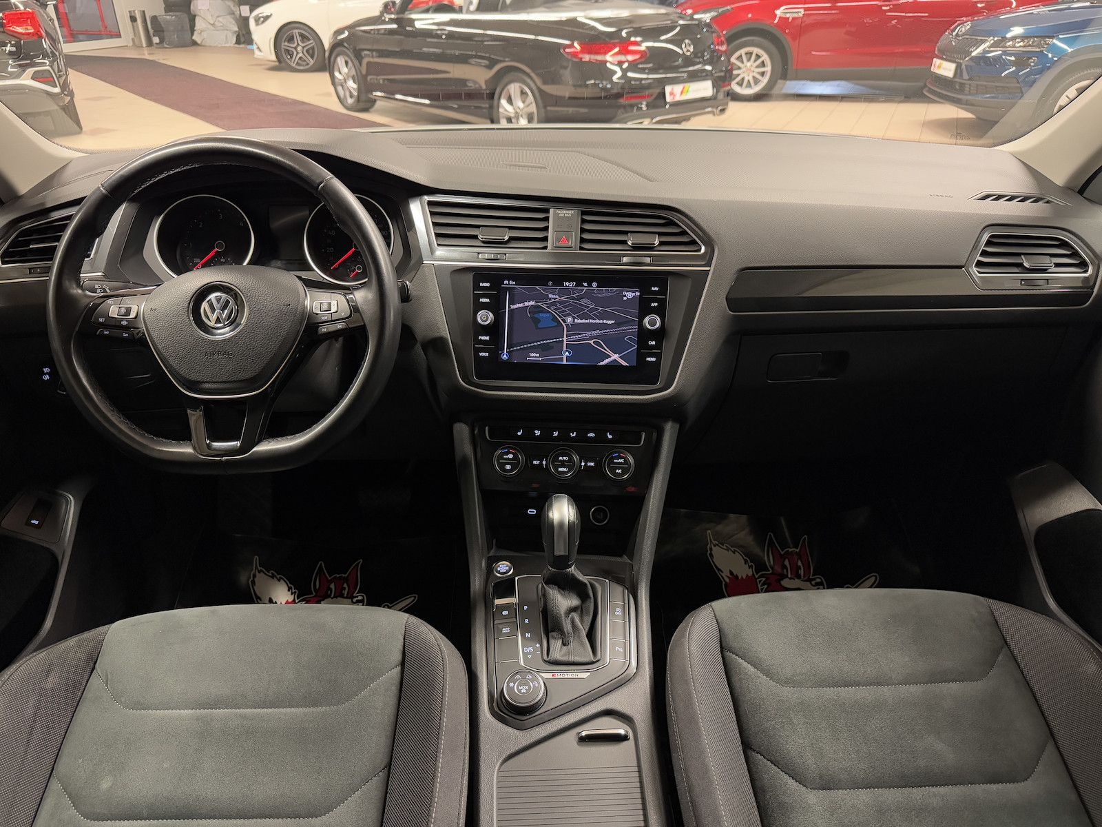 Fahrzeugabbildung Volkswagen Tiguan Allspace 4M /7-Sitze/ACC/Spur/VZE/Ahk