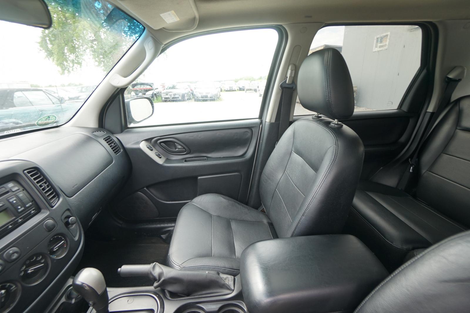 Ford Maverick 2005 — photo 30