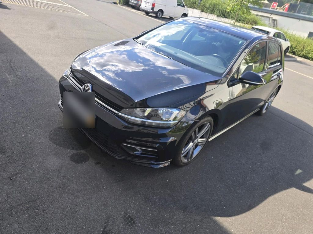 Image of Volkswagen Golf