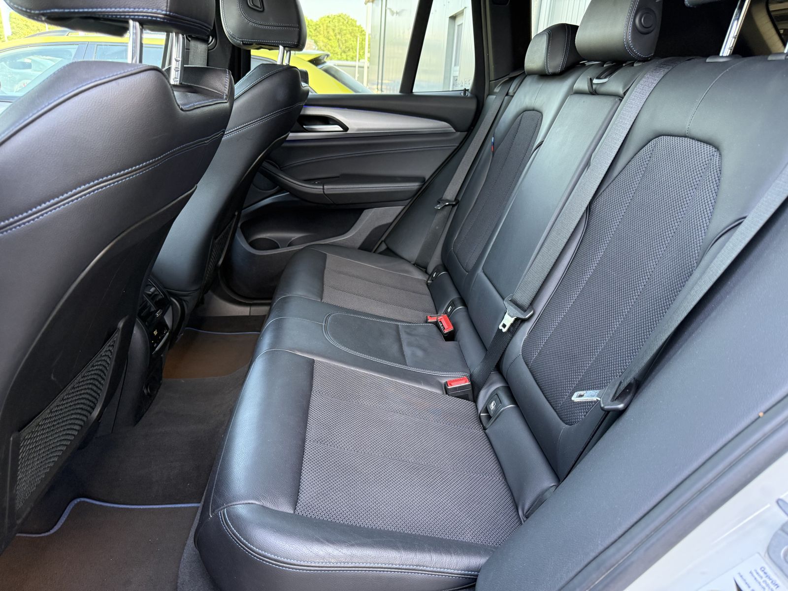Fahrzeugabbildung BMW X3 xDrive20d M-Sport Aut. NAV+LED+PANO+20ZO+EU6