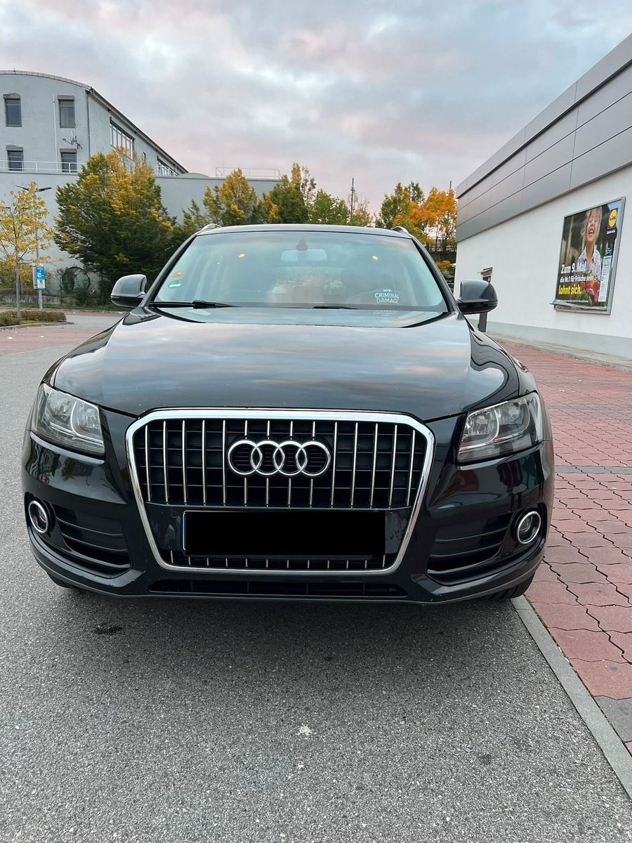 AUDI Audi Q5 TFSI Quattro