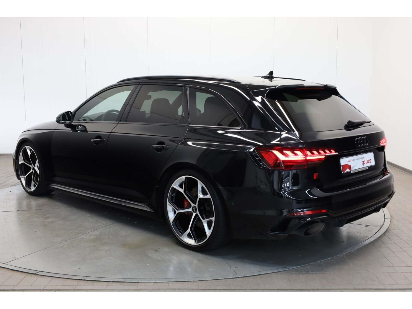 Audi RS4 Avant TFSI quattro RS Competition plus foto 4