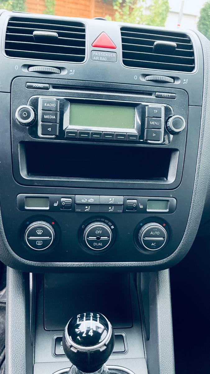 Volkswagen Golf 2009 — photo 5