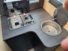 Sunlight T 690 L Adventure Edition,Queensbett und Hubbett