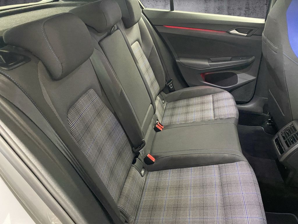 Volkswagen Golf - Bild 12