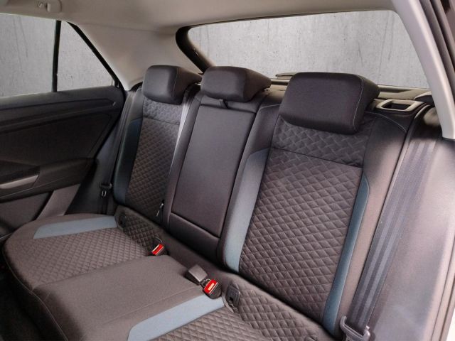T-Roc IQ.DRIVE 1.5 TSI DSG Klima Navi