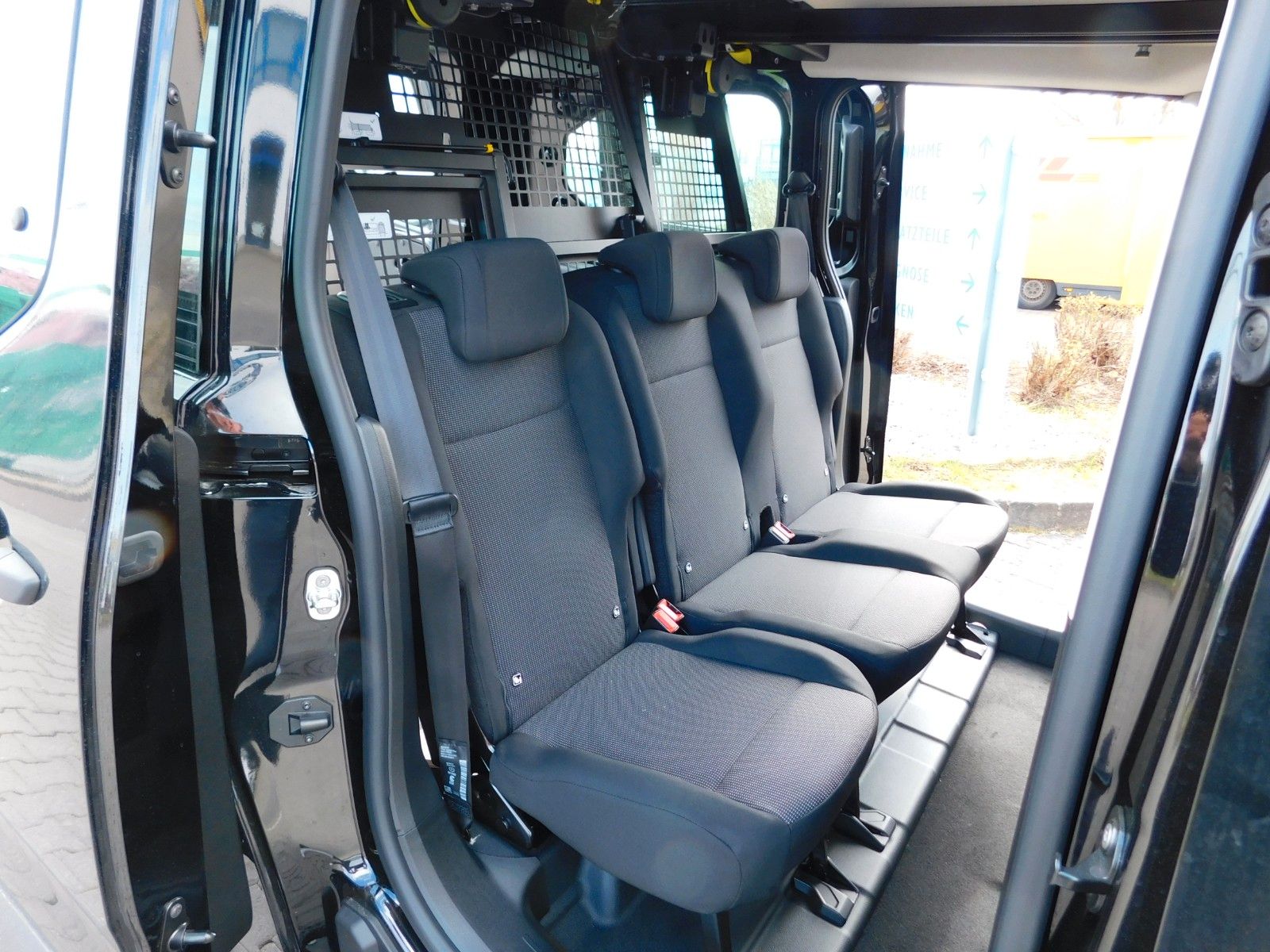 Fahrzeugabbildung Fiat e-Doblò  Multicab XL Mixto