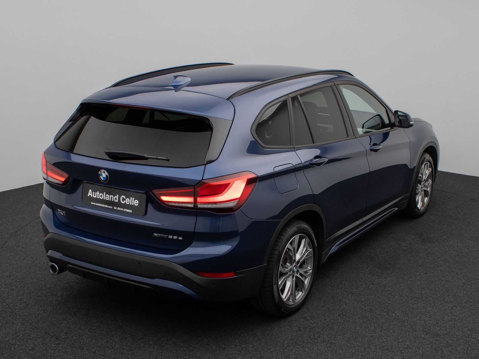 Fahrzeugabbildung BMW X1 xD25e Sport Line Parkassist DAB HiFi Komfort