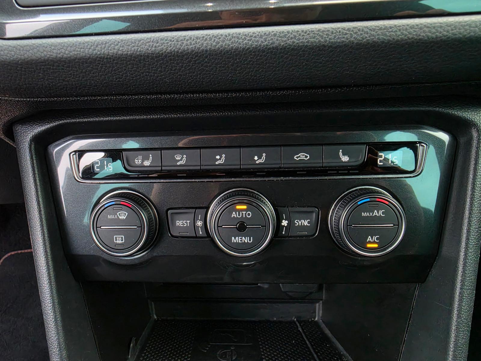 Volkswagen Tiguan Sound 1.4 TÜV Neu/Scheckh./1. Hand/AHK
