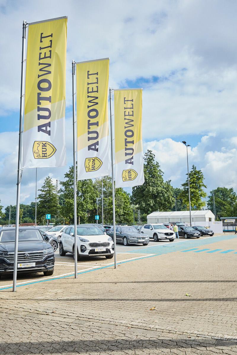 showroom-image-bottom