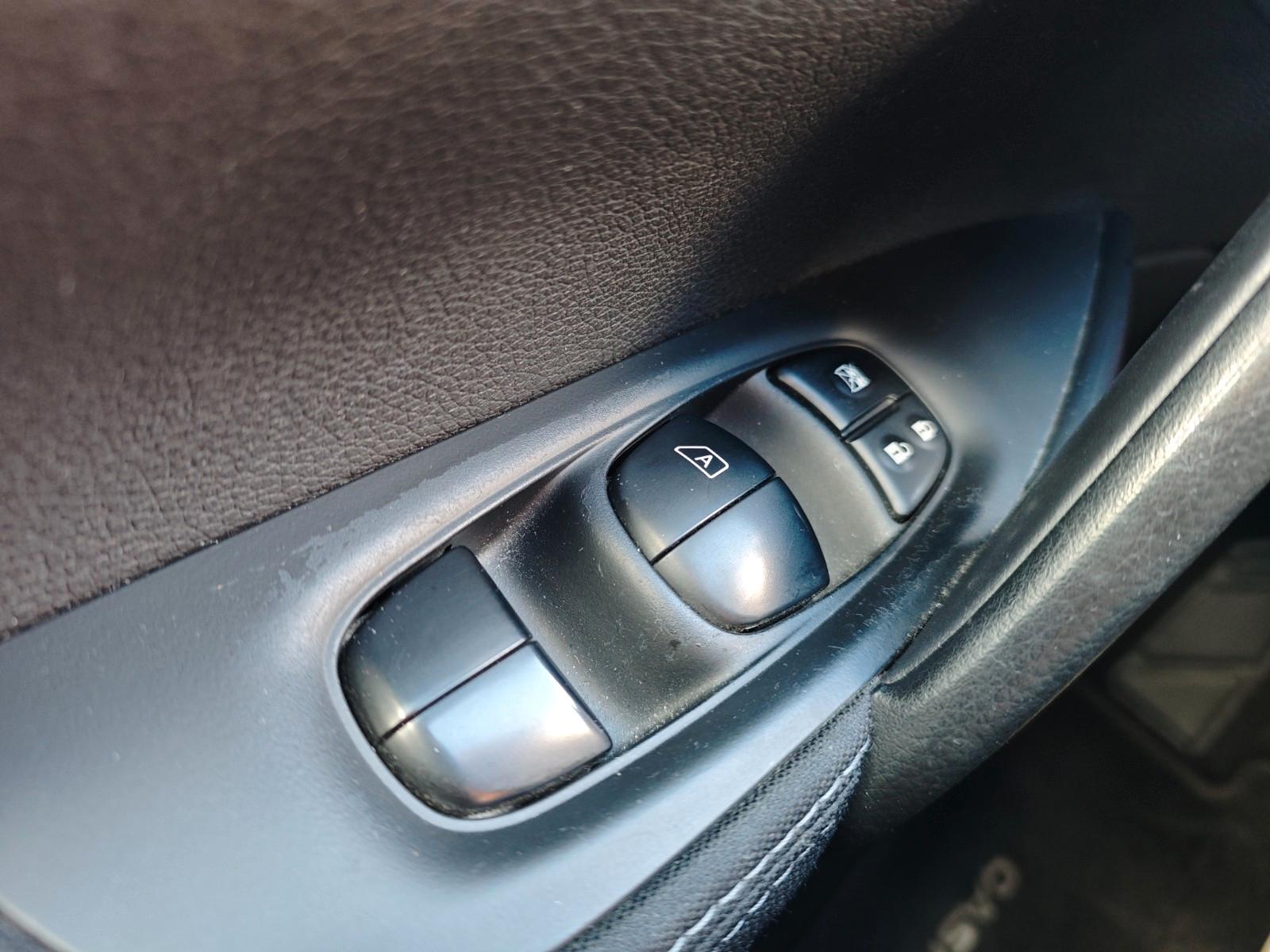 Nissan QASHQAI ACENTA *2. HAND*NAVI*ALU*PDC*