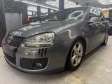 Volkswagen Golf V Lim. GTI