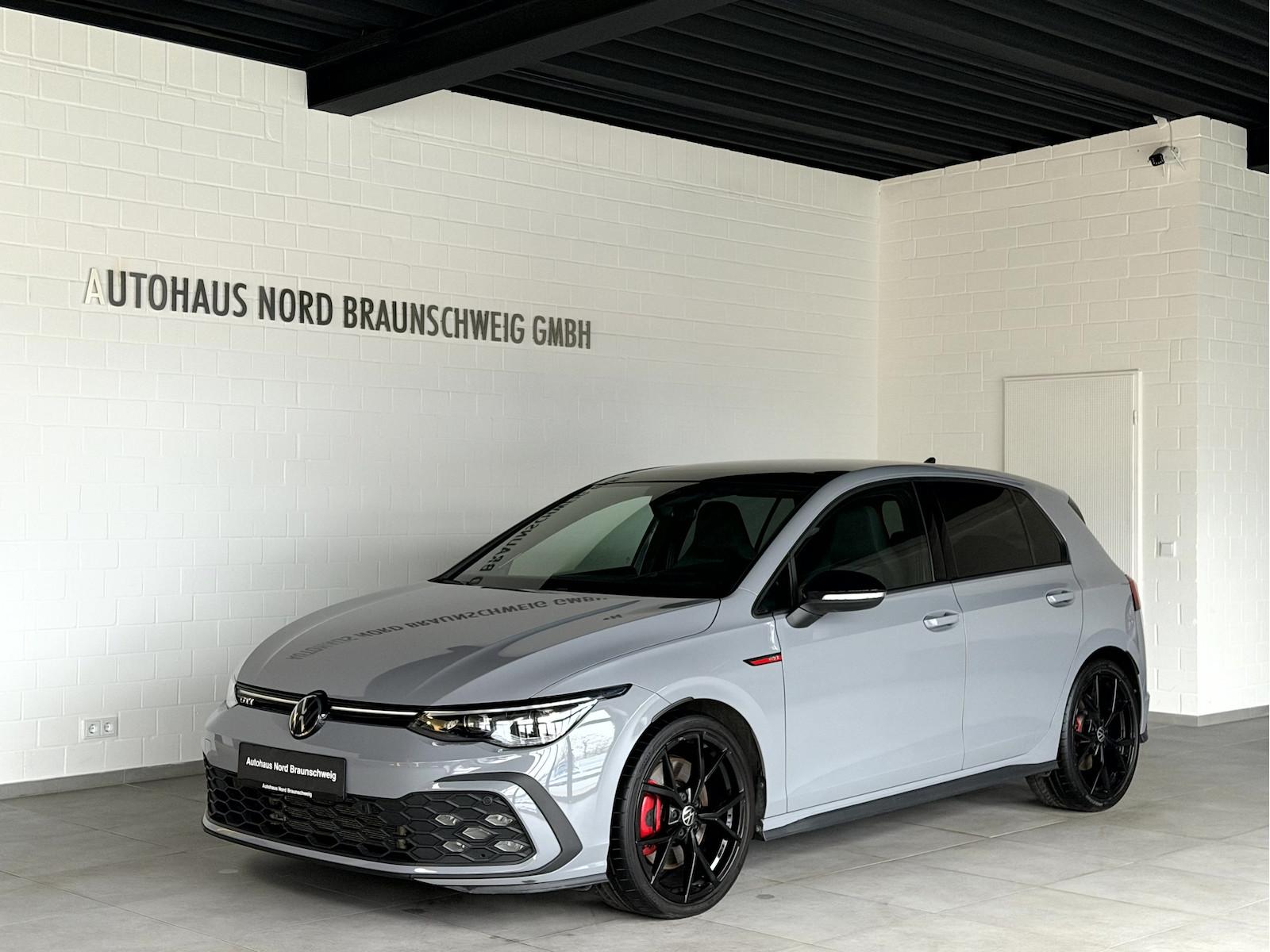 Volkswagen Golf GTI 2.0 TSI*BlackStyle*IQ*Pano*H&K*Standhzg